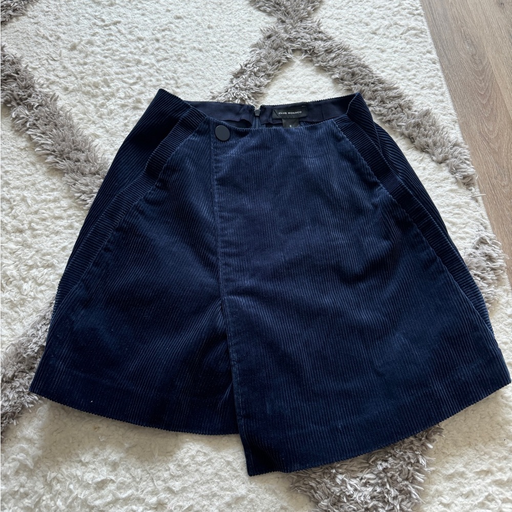 Club Monaco mini skirt